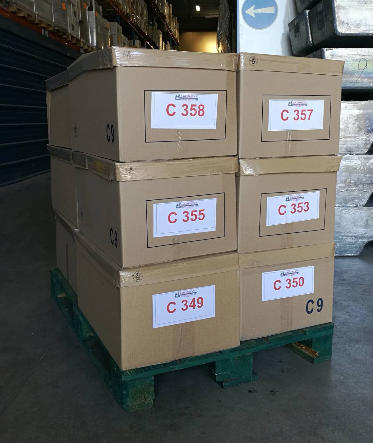 palletised archive boxes