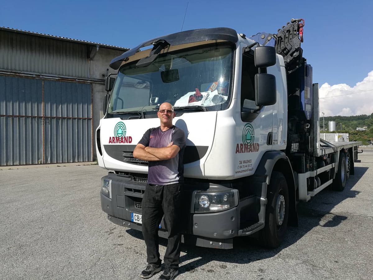 rigid lorry with driver